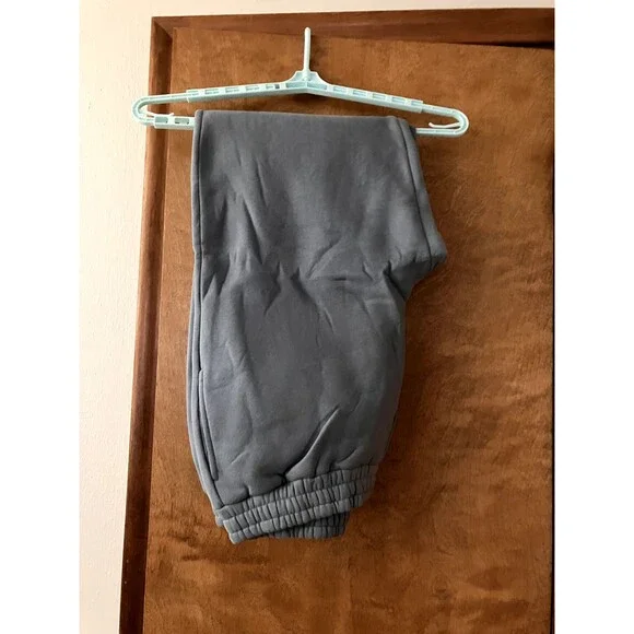 Comfrt Travel Essentials Sweatpants in Color Sky - Unisex Sizing Size XL NEW! - Picture 1 of 10